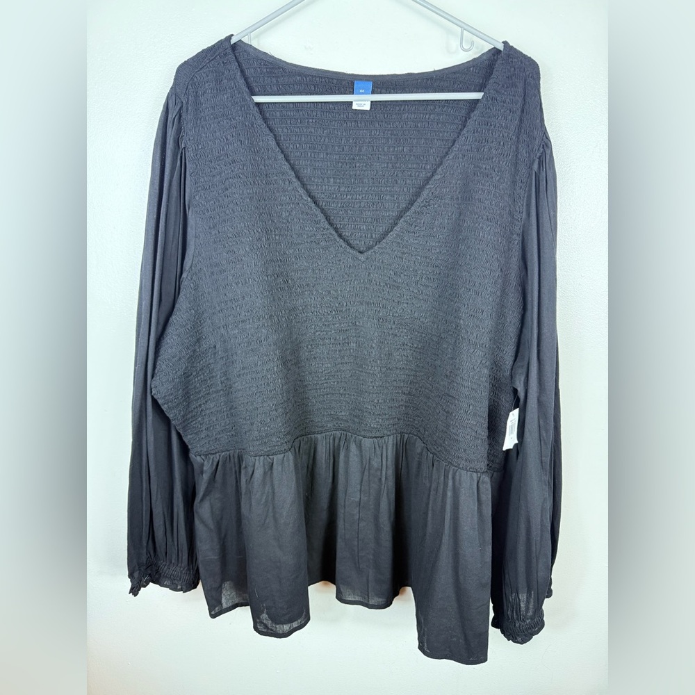 Old Navy Womens Smocked Peplum Ruffled Blouse NWT Black 4X‎ Balloon Sleeve